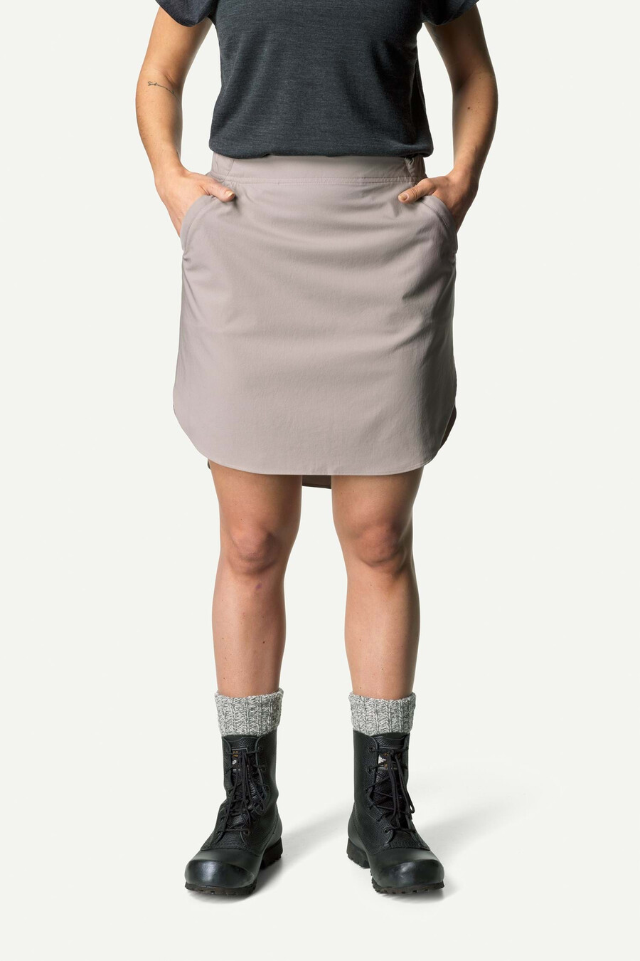 ws stride skirt
